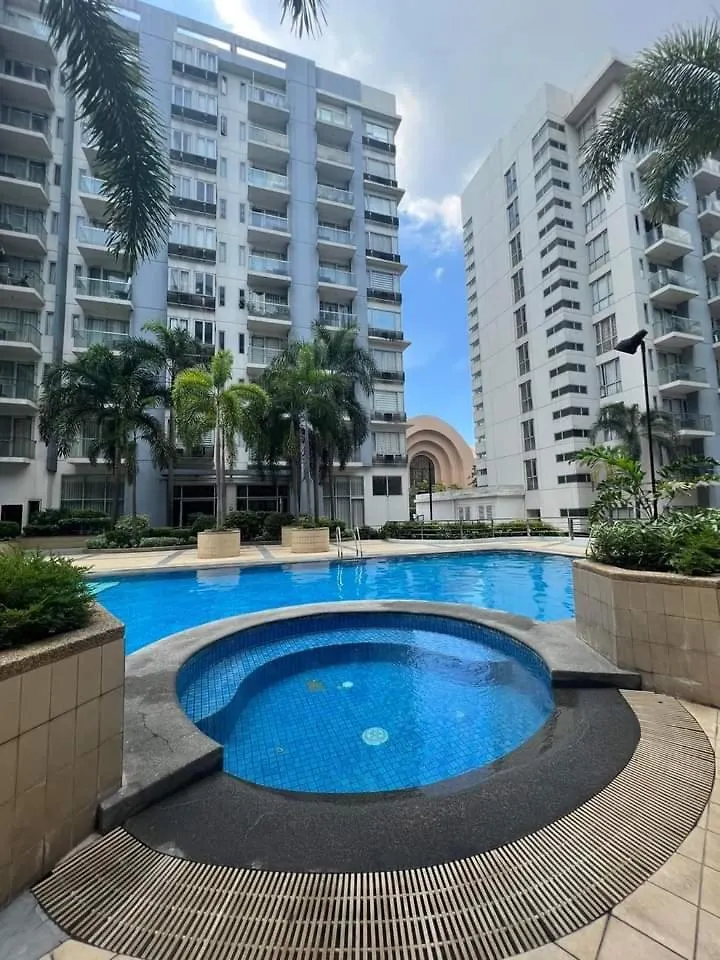 One Palm Tree Villas Near Naia Terminal 3 Manila Philippines